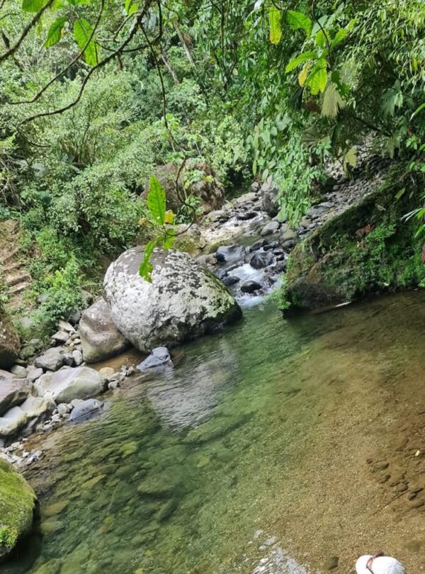 CRUCE DEL RIO NAIRI AWARI